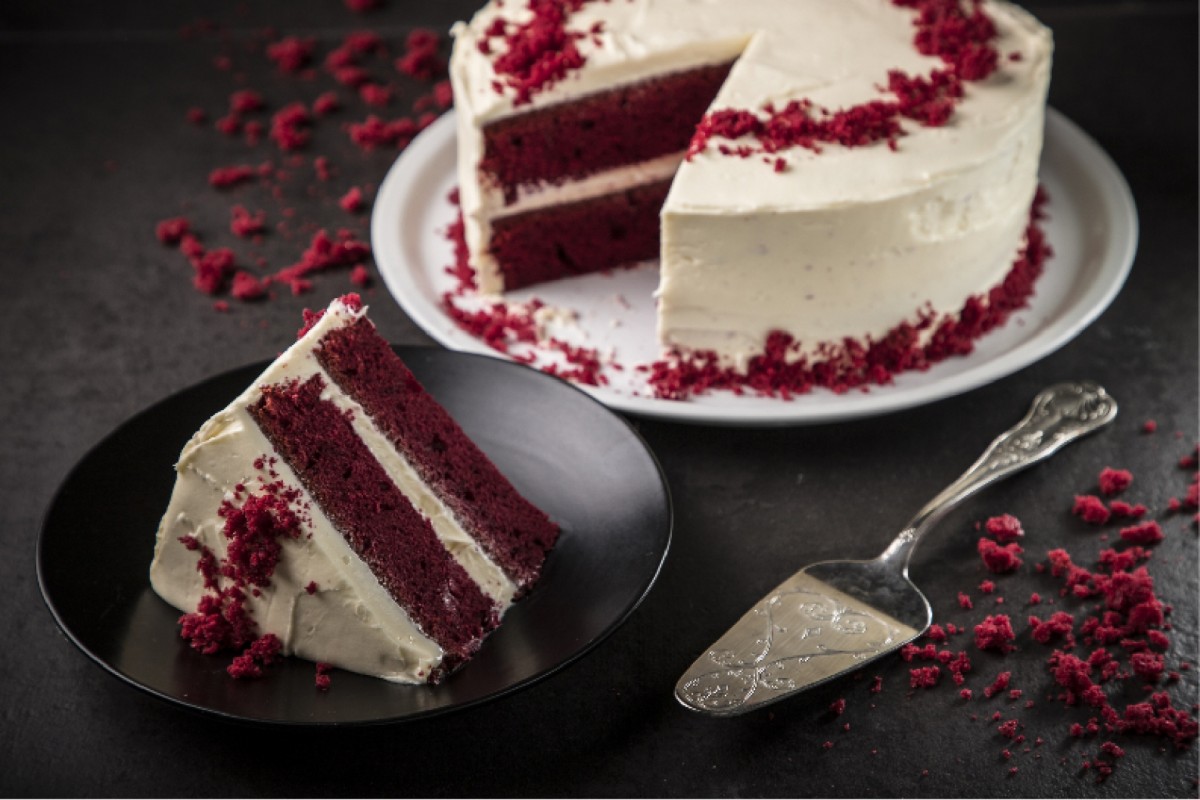 RED VELVET CAKE