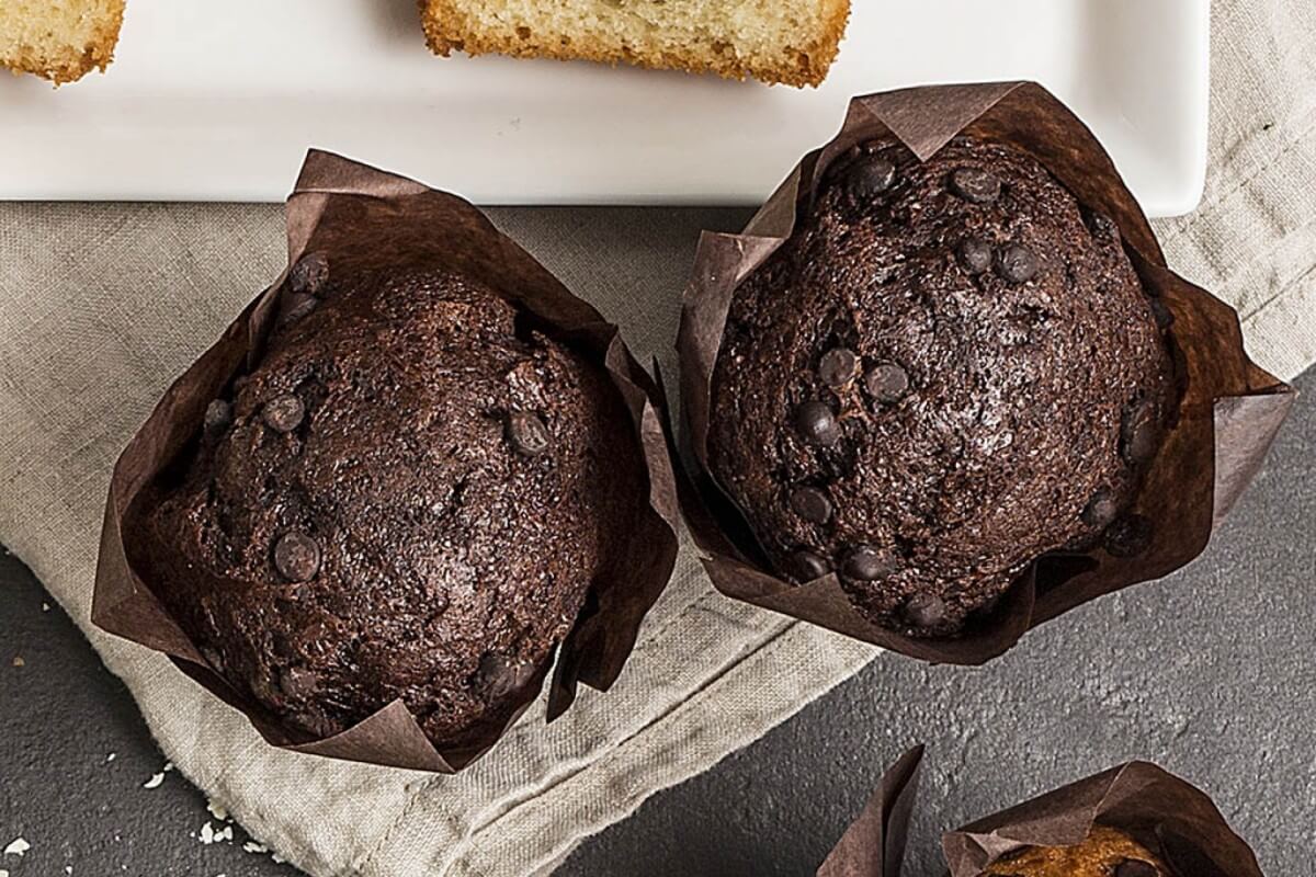 ΣΟΚΟΛΑΤΕΝΙΑ MUFFINS ΜΕ FAMILY CAKE